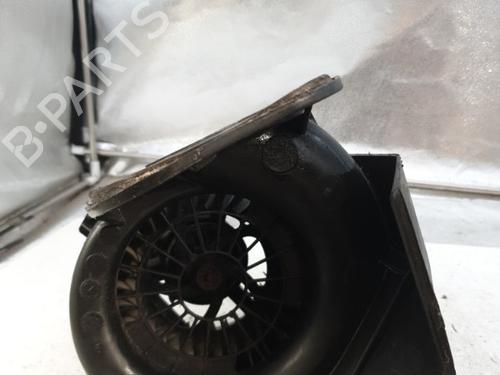 Used Heater blower motor Heater blower motor RENAULT CLIO I (B/C57_, 5/357_) 1.9 D (65 hp) 22866508 22866508