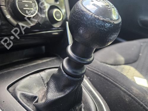 Gear lever PEUGEOT 308 I (4A_, 4C_) 1.6 HDi | BP29429945M90 