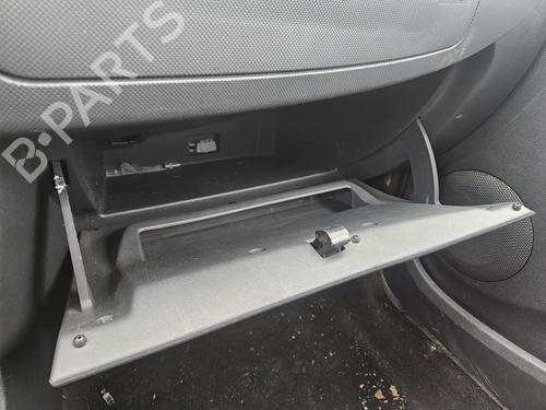 handskerum-dacia-duster-hs_-2010-2011-2012-2013-2014-2015-2016-2017-2018-32306914 main image