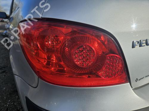 left-taillight-peugeot-307-3ac-2000-2001-2002-2003-2004-2005-2006-2007-2008-2009-2010-2011-2012-32307896 main image