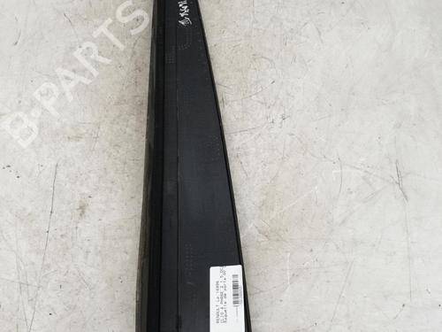 Used Door moulding trim RENAULT CLIO IV (BH_) 1.5 dCi 90 (90 hp) 24421070