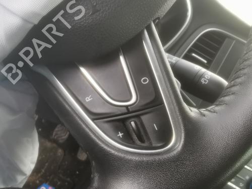 Used Steering wheel Steering wheel RENAULT MEGANE IV Hatchback (B9A/M/N_) 1.2 TCe 100 (B9MS) (100 hp) 23832130 23832130