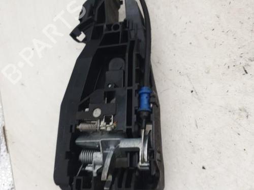 front-right-lock-citroen-c4-grand-picasso-ii-da_-de_-20-bluehdi-150-9810310280-2013-22870367 main image