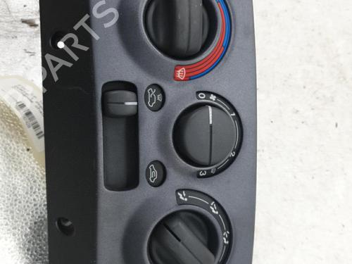 Used Climate control Climate control FIAT PUNTO (176_) 1.2 16V (86 hp) 24422333 24422333