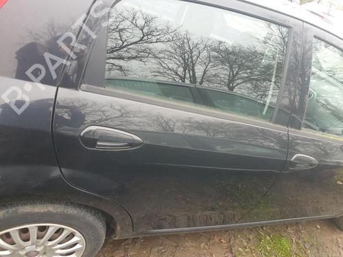 right-rear-door-fiat-grande-punto-199_-2005-32449979 main image