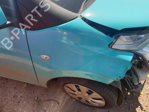 Used Right front fenders Right front fenders 37526836 37526836
