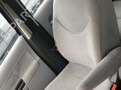 Sæde højre fortil CITROËN C3 I (FC_, FN_) 1.4 HDi (68 hp) 32061066