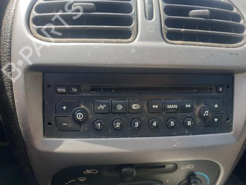 Used Radio Radio 37684244 37684244