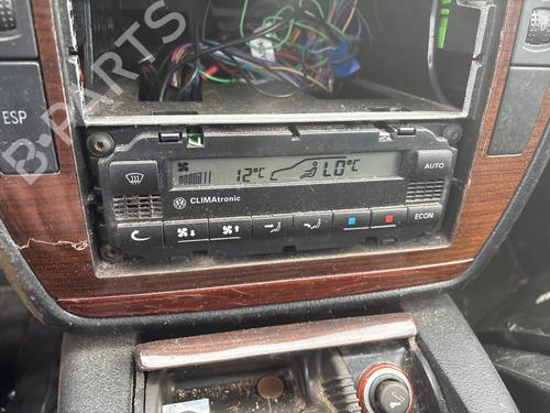 AC-Styringsenhed/Manøvreenhed AC-Styringsenhed/Manøvreenhed VW PASSAT B5.5 Variant (3B6) 1.9 TDI (130 hp) 39761289 39761289