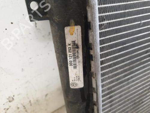 Used Water radiator Water radiator VW PASSAT B6 Variant (3C5) 2.0 TDI 16V (140 hp) 22865381 22865381