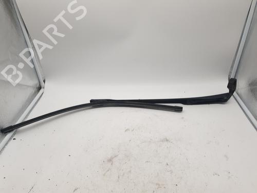 Used Front windshield wiper arm SEAT LEON (1P1) 2.0 TDI 16V (140 hp) 22869822