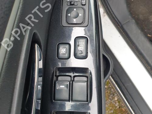 Left front window switch PEUGEOT 4008 1.8 HDi AWC | BP31039302I27 - Image 3