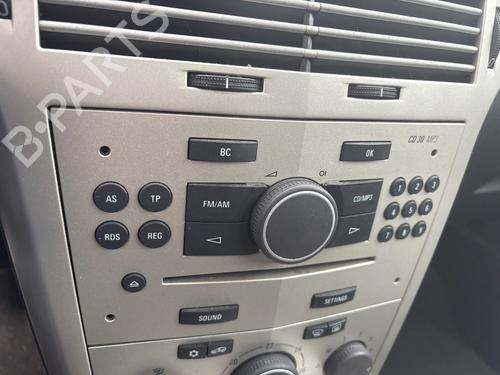 Used Radio Radio 39429256 39429256