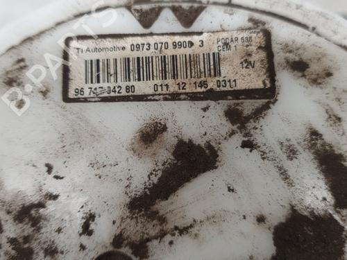 Used Fuel pump Fuel pump CITROËN C4 Coupe (LA_) 1.6 HDi (90 hp) 23029802 23029802