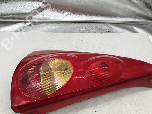 Left taillight PEUGEOT 107 (PM_, PN_) 1.0 | BP22871473C34 