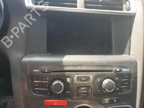 Used Display monitor CITROËN C4 II (NC_) 2.0 HDi / BlueHDi 150 (150 hp) 29738390