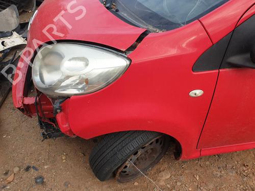 Used Left front fenders Left front fenders 38164677 38164677
