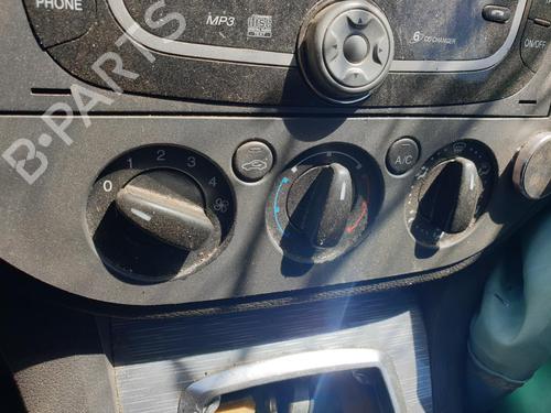 Used Climate control Climate control 37526831 37526831