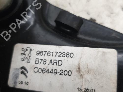 rear-right-window-mechanism-citroen-c4-grand-picasso-ii-da_-de_-20-bluehdi-150-9826076480-2013-22874831 main image