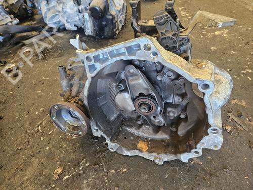 Used Gearbox SKODA ROOMSTER (5J7) 1.4 TDI (80 hp) 24650136