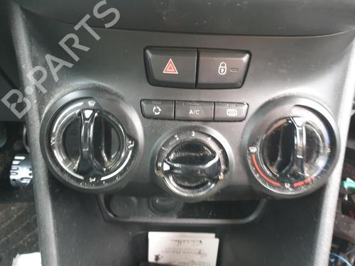 Climate control PEUGEOT 208 I (CA_, CC_) 1.2 VTI 82 | BP30156079I5