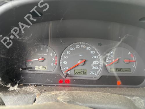 Used Instrument cluster Instrument cluster VOLVO S40 I (644) 1.8 i (125 hp) 40200692 40200692
