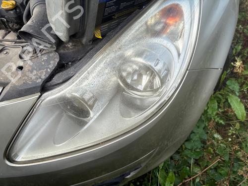 Used Left headlight Left headlight OPEL CORSA D (S07) 1.4 (L08, L68) (90 hp) 39728430 39728430