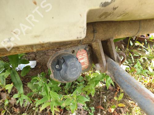 tow-ballmechanism-toyota-rav-4-ii-_a2_-2000-2001-2002-2003-2004-2005-36961034 main image