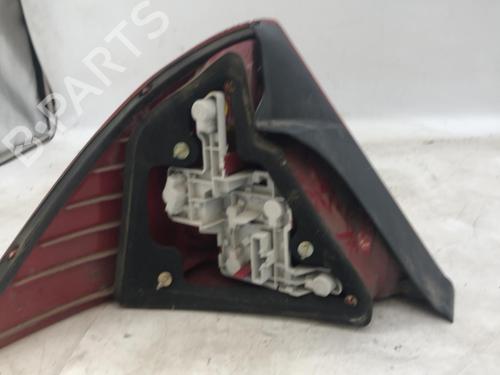 Used Right taillight Right taillight FORD MONDEO III (B5Y) 2.0 16V TDDi / TDCi (115 hp) 22885930 22885930