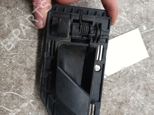 Used Front left interior door handle Front left interior door handle CITROËN BERLINGO / BERLINGO FIRST Box Body/MPV (M_) 1.6 HDI 75 (MB9HW) (75 hp) 32670558 32670558