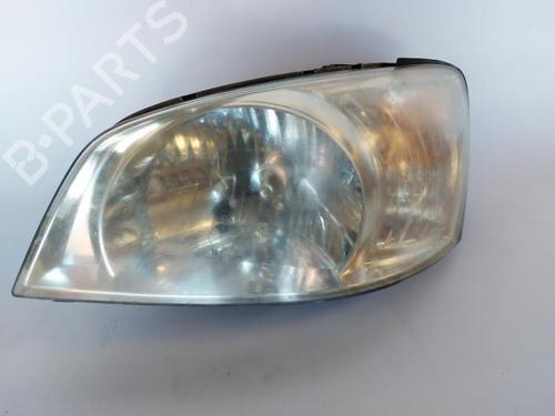 Left headlight HYUNDAI GETZ (TB) 1.5 CRDi | BP22880701C28 