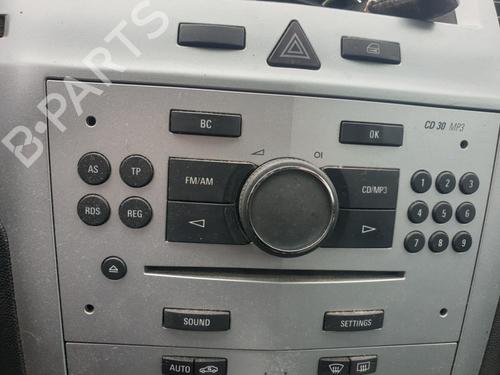 Used Radio Radio OPEL ZAFIRA / ZAFIRA FAMILY B (A05) 1.9 CDTI (M75) (100 hp) 35940535 35940535