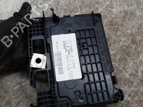 Fuse box CITROËN C3 II (SC_) 1.4 HDi 70 (SC8HZC, SC8HR0, SC8HP4) | BP36026834E1 - Image 3