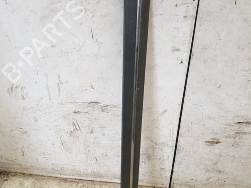 door-moulding-trim-renault-21-b48_-1989-1990-1991-1992-1993-1994-32171394 main image