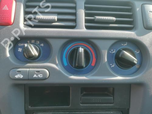 climate-control-honda-hr-v-gh_-1999-2000-2001-2002-2003-2004-2005-2006-24038364 main image