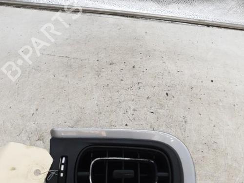 Used Air vent Air vent CITROËN C3 III (SX) 1.2 THP 110 (SXHNPS, SXHNZT, SXHNZ6) (110 hp) 22877930 22877930