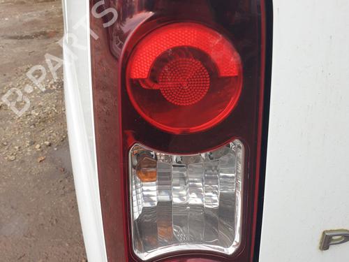 Achterlicht links PEUGEOT PARTNER Box Body/MPV 1.6 BlueHDi 100 (100 hp) 29981473