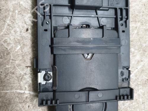 Kortlæser RENAULT MEGANE III Hatchback (BZ0/1_, B3_) 1.5 dCi (106 hp) 31830447