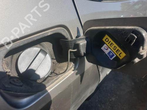 Fuel flap PEUGEOT 407 SW (6E_, 6D_) 2.0 HDi 135 | BP29839947C131