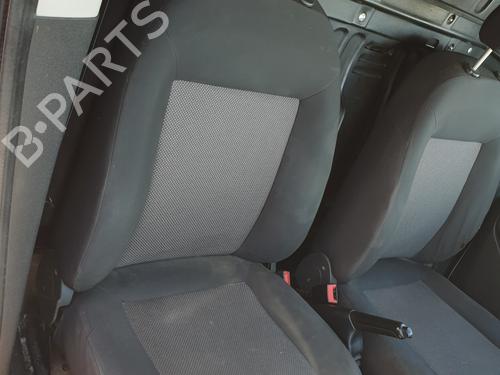 right-front-seat-fiat-doblo-cargo-263_-2010-25214804 main image