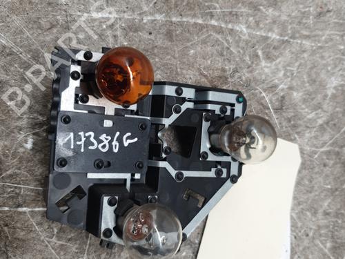 Used Lamp holder Lamp holder PEUGEOT 206+ (2L_, 2M_) 1.4 HDi eco 70 (68 hp) 33730385 33730385