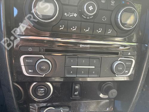 Used Radio Radio RENAULT KOLEOS I (HY_) 2.0 dCi (HY0K) (150 hp) 40016069 40016069