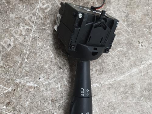 Used Switch Switch RENAULT CLIO IV (BH_) 0.9 TCe 75 (BHNP) (76 hp) 33048972 33048972