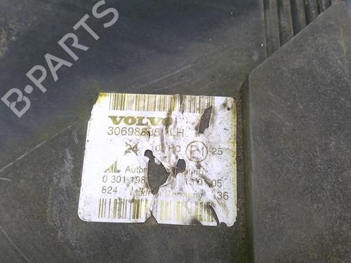 Used Left headlight Left headlight VOLVO V50 (545) 1.6 D (110 hp) 22886166 22886166
