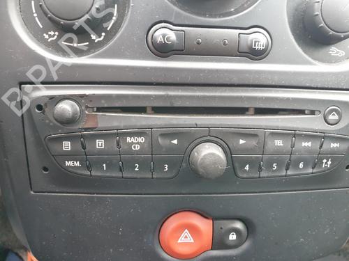 Used Radio RENAULT CLIO III (BR0/1, CR0/1) 1.5 dCi (C/BR0G, C/BR1G) (68 hp) 32349130