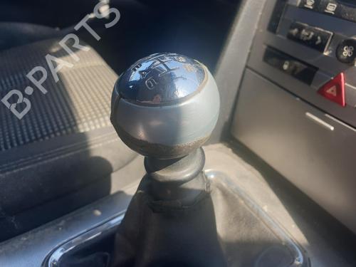 Gear lever PEUGEOT 407 SW (6E_, 6D_) 2.0 HDi 135 | BP29839952M90
