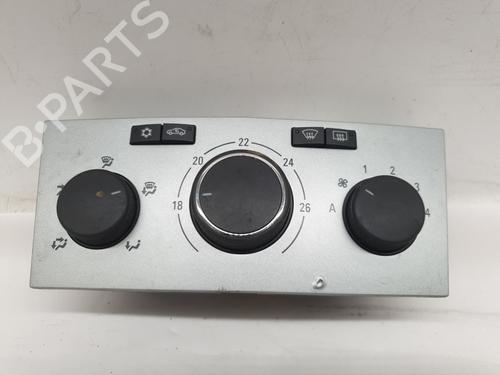 climate-control-opel-astra-h-a04-2004-2005-2006-2007-2008-2009-2010-2011-2012-2013-2014-26705955 main image