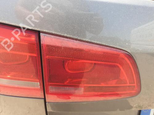 left-tailgate-light-vw-touran-1t3-2010-2011-2012-2013-2014-2015-2016-36793670 main image