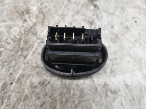 Used Switch Switch RENAULT MEGANE I Classic (LA0/1_) 1.9 dTi (LA1U) (80 hp) 23832248 23832248