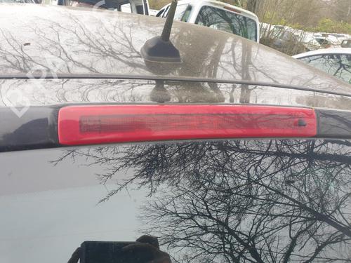 third-brake-light-renault-clio-iii-br01-cr01-2005-2006-2007-2008-2009-2010-2011-2012-2013-2014-32440683 main image